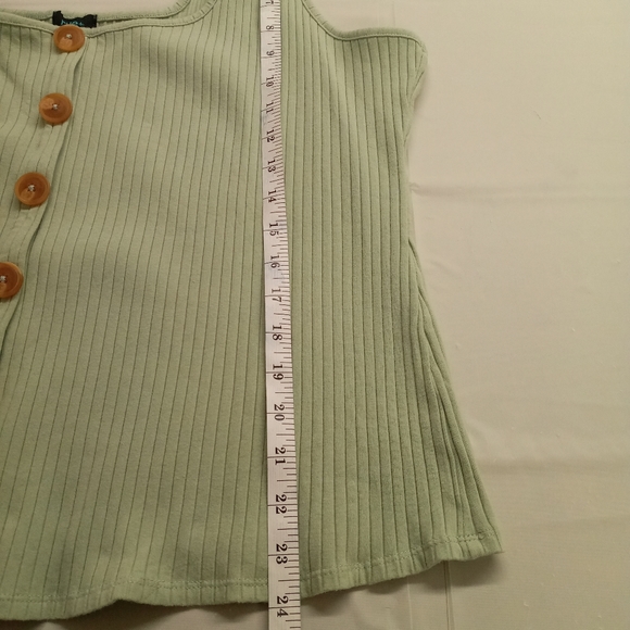 Rue + Womens green top - Picture 6 of 7